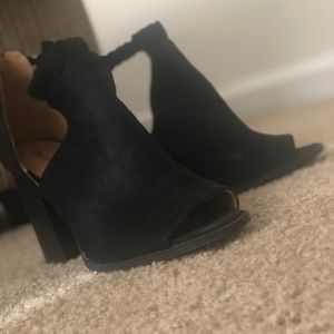 Qupid Black Suede Booties